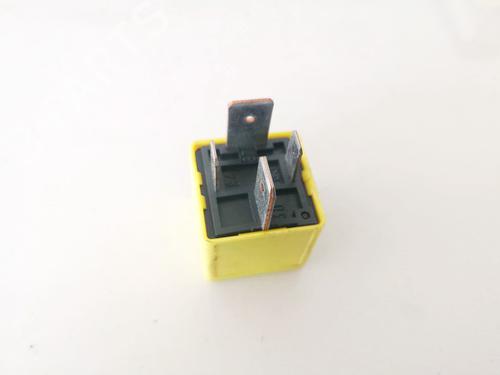 Electronic sensor OPEL VECTRA C (Z02) 2.2 DTI 16V (F69) | BP33071693M84 - Image 2