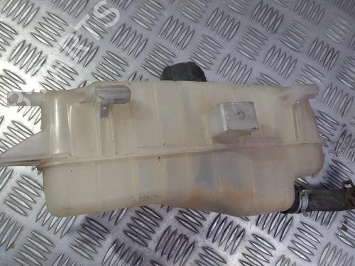 expansion-tank-renault-clio-iii-br01-cr01-2005-2006-2007-2008-2009-2010-2011-2012-2013-2014-35679692 main image
