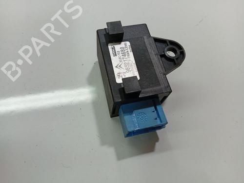 Electronic module PEUGEOT 407 (6D_) 2.0 HDi 135 (6DRHRH, 6DRHRE, 6DRHRG, 6DRHRJ) | BP32548001M83 - Image 3