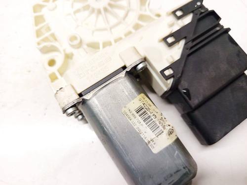Left rear window motor VW PASSAT B6 (3C2) 2.0 TDI | BP34837574E23 - Image 3