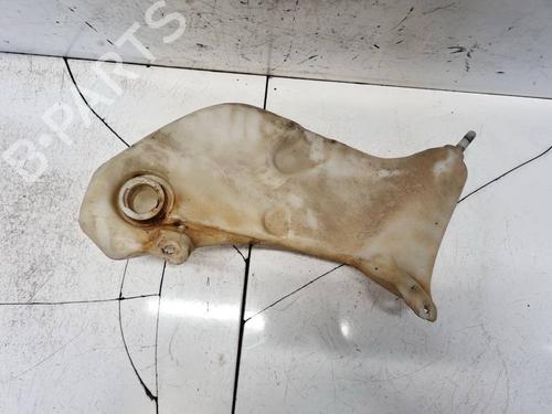 windscreen-washer-tank-audi-80-b4-saloon-8c2-1991-1992-1993-1994-1995-35232240 main image