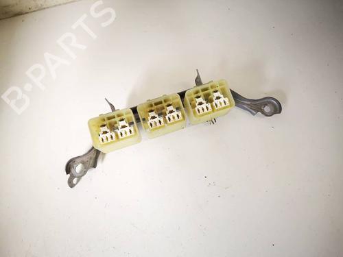 Used Electronic module Electronic module TOYOTA COROLLA Verso (ZER_, ZZE12_, R1_) 2.2 D-4D (AUR10_, AUR10R) (177 hp) 34954563 34954563