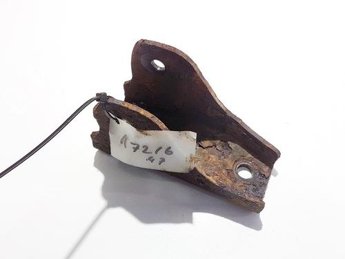 Støtte Støtte MITSUBISHI COLT V (CJ_, CP_) 1300 GL,GLX (CJ1A) (75 hp) 32885738 32885738