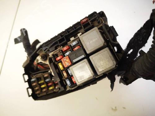Fuse box VOLVO V70 III (135) 2.5 T | BP32972428E1 - Image 2