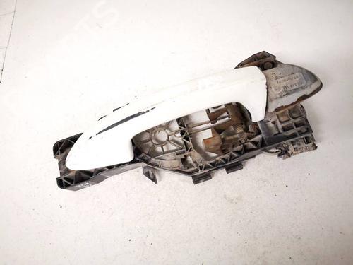 front-right-exterior-door-handle-vw-passat-b6-3c2-2005-2006-2007-2008-2009-2010-2011-35368074 main image