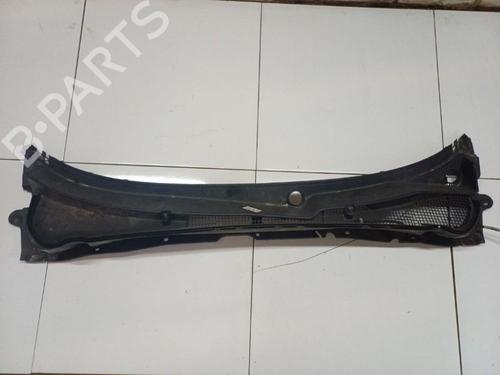Grelha curcuvan Grelha curcuvan SUBARU FORESTER (SH_) 2.0 D AWD (SHH, SHD, SHN) (147 hp) 34740756 34740756