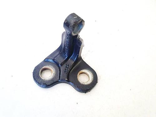 hingedoor-check-strap-jaguar-f-pace-x761-2015-32920756 main image