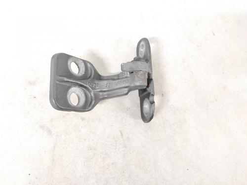 hingedoor-check-strap-land-rover-discovery-sport-l550-2014-33086076 main image