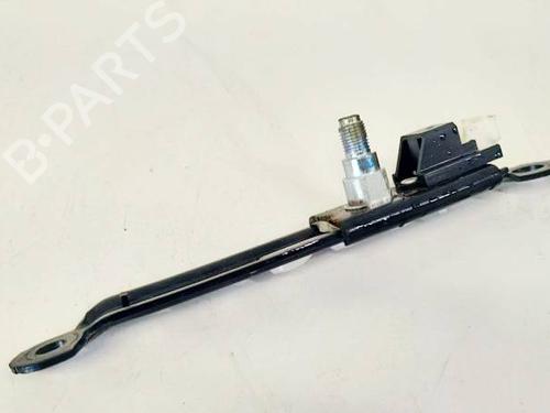 Støtte Støtte TOYOTA VERSO (_R2_) 2.0 D-4D (AUR20_, AUR20R) (126 hp) 32598868 32598868