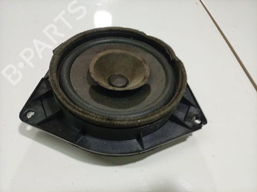 Used Speaker Speaker TOYOTA COROLLA Saloon (_E12_) 2.0 D-4D (CDE120_, CDE120R) (116 hp) 33918687 33918687
