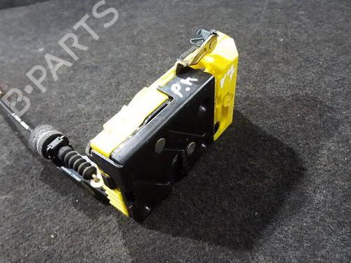 front-left-lock-volvo-v70-ii-285-1999-2000-2001-2002-2003-2004-2005-2006-2007-2008-35659398 main image