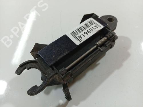 front-left-exterior-door-handle-audi-a4-b5-8d2-1994-1995-1996-1997-1998-1999-2000-2001-34869524 main image