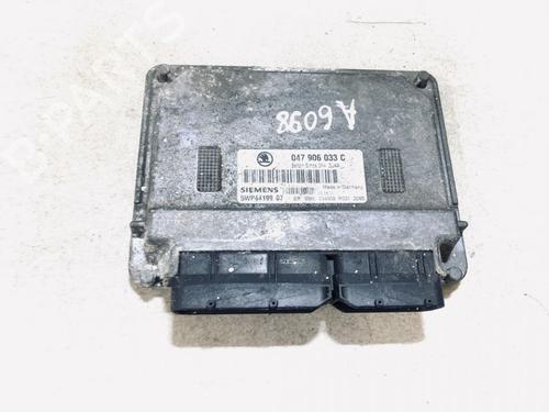 Used Engine control unit (ECU) Engine control unit (ECU) SKODA FABIA I (6Y2) 1.4 (68 hp) 33071761 33071761