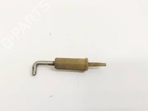 Støtte Støtte AUDI 80 B4 Saloon (8C2) 1.9 TDI (90 hp) 32617007 32617007