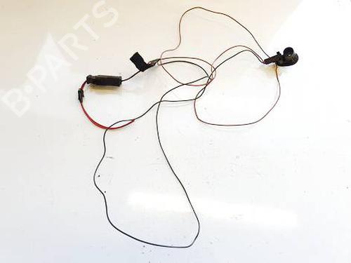 interior-roof-light-audi-a3-8l1-1996-1997-1998-1999-2000-2001-2002-2003-2004-2005-2006-34973020 main image