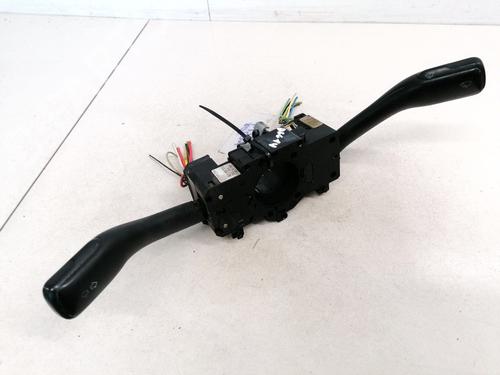 Used Warning switch Warning switch VW PASSAT B5 Variant (3B5) 1.9 TDI (90 hp) 35579605 35579605
