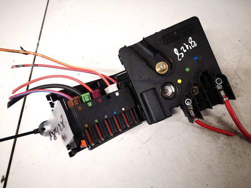 Used Fuse box Fuse box MERCEDES-BENZ CLS (C219) CLS 320 CDI (219.322) (224 hp) 32925295 32925295