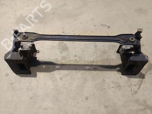 Used Front bumper reinforcement Front bumper reinforcement 34989225 34989225