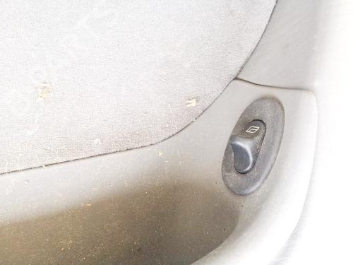 switch-saab-9-3-ys3d-1998-1999-2000-2001-2002-2003-33072634 main image