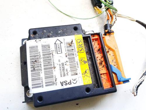 Used ECU airbags CITROËN C5 I (DC_) 2.2 HDi (DC4HXB, DC4HXE) (133 hp) 32610383