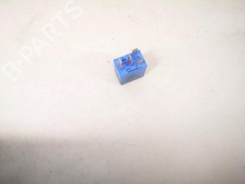 Electronic sensor HYUNDAI SANTA FÉ I (SM) 2.0 CRDi 4x4 | BP33085927M84 - Image 2