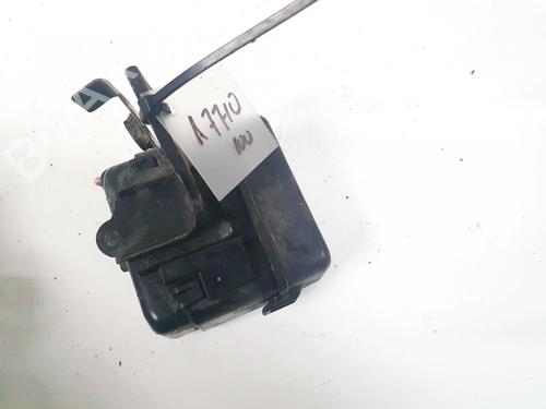 Fuse box TOYOTA RAV 4 II (_A2_) 2.0 D 4WD (CLA20_, CLA21_, CLA20R, CLA21R) | BP32895205E1 - Image 3