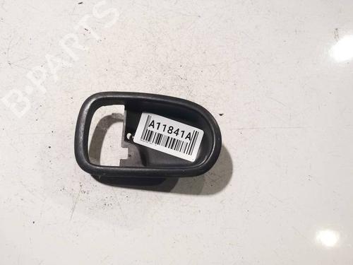 Used Front right interior door handle Front right interior door handle 39062473 39062473