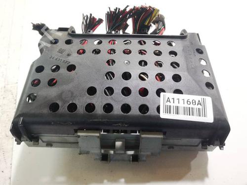 Used Fuse box Fuse box OPEL ZAFIRA A MPV (T98) 2.0 DTI 16V (F75) (101 hp) 32530788 32530788