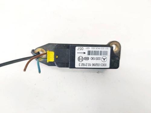 Used Electronic module Electronic module SUBARU LEGACY IV Estate (BP) 2.0 AWD (BP5) (138 hp) 33098007 33098007