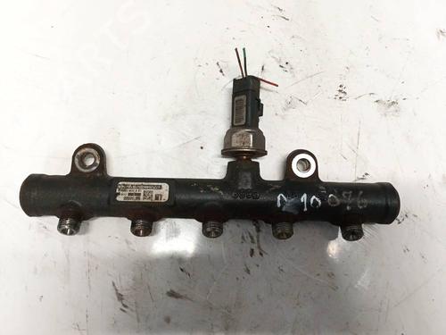 Used Injection rail Injection rail CITROËN C4 Grand Picasso I (UA_) 2.0 HDi 138 (136 hp) 34979893 34979893