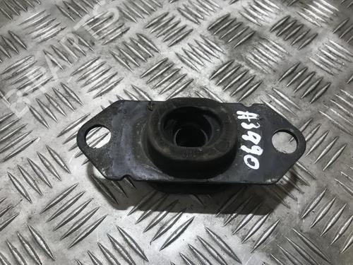 Used Engine mount Engine mount RENAULT CLIO III (BR0/1, CR0/1) 1.2 16V (BR02, BR0J, BR11, CR02, CR0J, CR11) (75 hp) 33496800 33496800