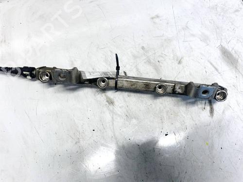 Used Injection rail Injection rail 35289357 35289357