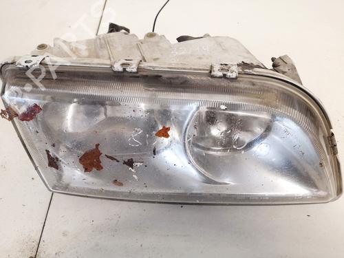 Used Right headlight Right headlight VOLVO V40 Estate (645) 1.8 (115 hp) 35429793 35429793