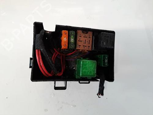 Used Fuse box Fuse box VW LT 28-46 II Platform/Chassis (2DC, 2DF, 2DG, 2DL, 2DM) 2.5 TDI (83 hp) 32887851 32887851
