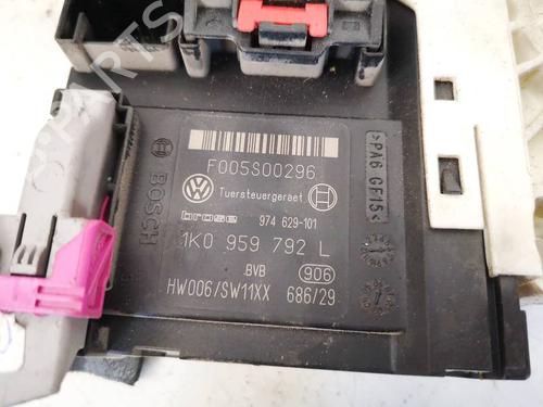 Right front window motor VW PASSAT B6 (3C2) 2.0 TDI 16V | BP35124970E20 - Image 3