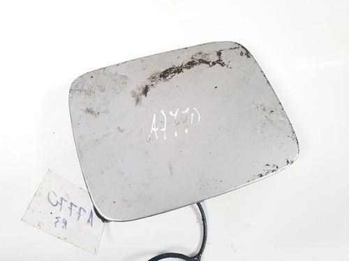 fuel-flap-nissan-primera-hatchback-p12-2002-35464154 main image
