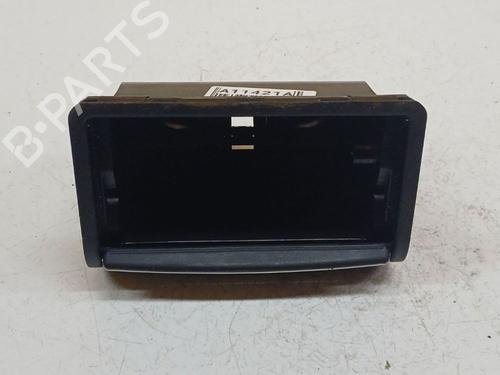Used Glove box Glove box 37085541 37085541