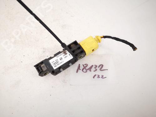 Used Electronic module Electronic module AUDI A6 C5 (4B2, 4B4) 2.5 TDI (155 hp) 32909583 32909583