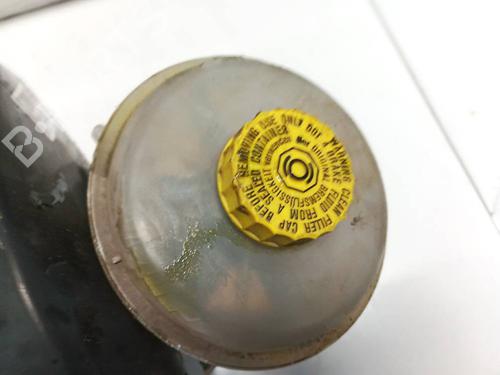 Used Brake fluid reservoir Brake fluid reservoir 34971934 34971934