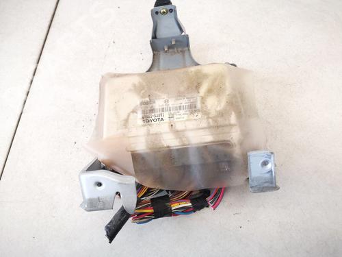 Used Engine control unit (ECU) Engine control unit (ECU) TOYOTA YARIS (_P9_) 1.4 D-4D (NLP90_, NLP90R) (90 hp) 32898186 32898186