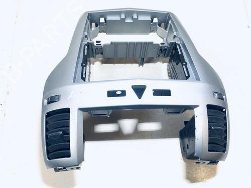 Used Air vent Air vent OPEL ZAFIRA / ZAFIRA FAMILY B (A05) 1.8 (M75) (140 hp) 33068054 33068054