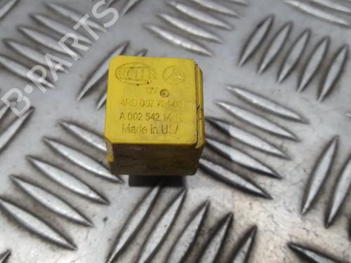 other-mercedes-benz-c-class-w203-2000-2001-2002-2003-2004-2005-2006-2007-33497671 main image