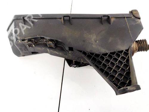 Used Fuse box Fuse box VOLVO V70 II (285) D5 (163 hp) 32944613 32944613