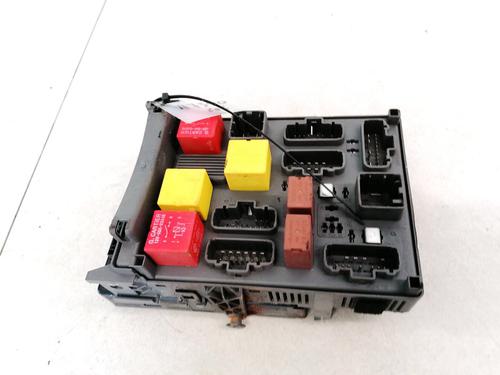 Used Fuse box Fuse box RENAULT VEL SATIS (BJ0_) 2.2 dCi (BJ0E, BJ0F) (150 hp) 32885012 32885012