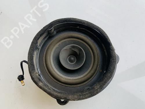 Used Speaker Speaker MERCEDES-BENZ E-CLASS (W210) E 220 CDI (210.006) (143 hp) 32876734 32876734