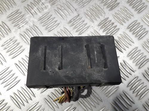 Used Fuse box Fuse box PEUGEOT 406 (8B) 2.0 HDI 110 (109 hp) 33503367 33503367