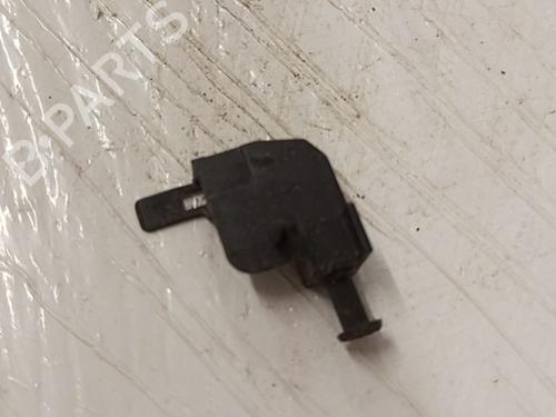 Elektronisk modul Elektronisk modul VW CADDY II MPV (9K9B) 1.9 D (64 hp) 39702243 39702243