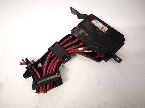 fuse-box-renault-grand-scenic-ii-jm01_-2004-2005-2006-2007-2008-2009-32933046 main image