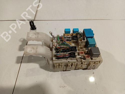 Used Fuse box Fuse box 37254223 37254223