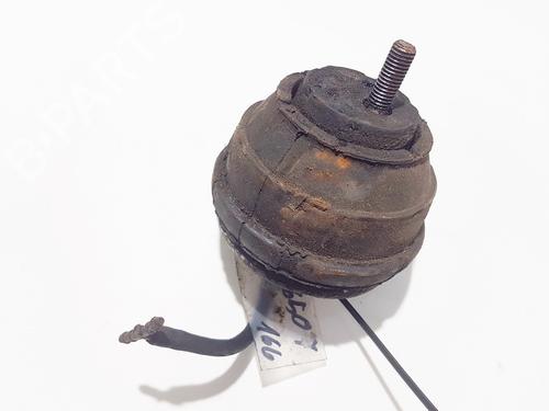 Used Engine mount Engine mount VW PASSAT B5 Variant (3B5) 1.9 TDI (115 hp) 33077085 33077085